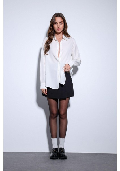 Siyah Pileli Zincir Detaylı Şort Etek indirimleri