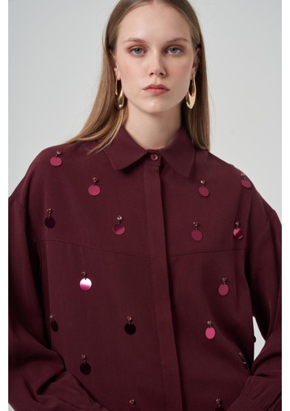 1031 Büyük Payet Detaylı Pantolonlu Takım fırsatları