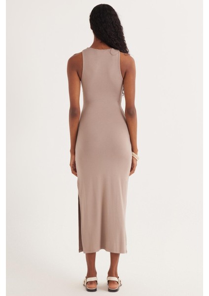 Kadın Modal Kumaş Slim Fit Dar Kesim Sıfır Kol Bisiklet Yaka Vizon Elbise