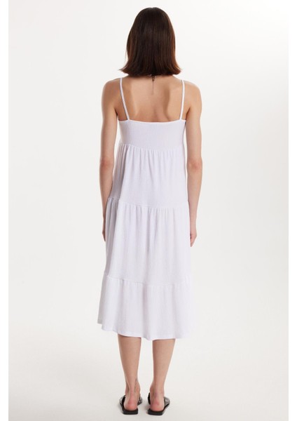 Kadın Slim Fit Dar Kesim Ince Askılı U Yaka Midi Beyaz Elbise indirimleri