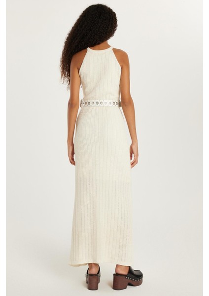 Kadın Slim Fit Dar Kesim Örgü Desen Bisiklet Yaka Ekru Elbise indirimleri