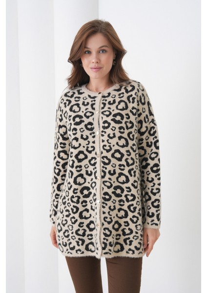Kadın Tesettüre Uygun Midi Boy Uzun Kol Önden Düğmeli Leopar Desenli Spor Şık Triko Ceket indirimleri
