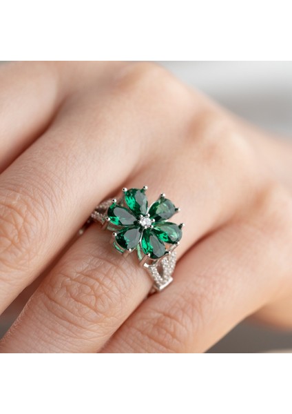925 Ayar Gümüş Yeşil Taşlı Çiçek Yüzük fiyatları
