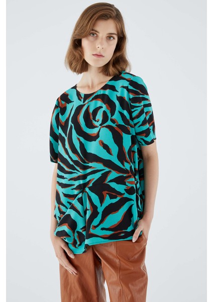 Yarım Kol Desenli Bluz Standart Renk K2113036_089 modelleri