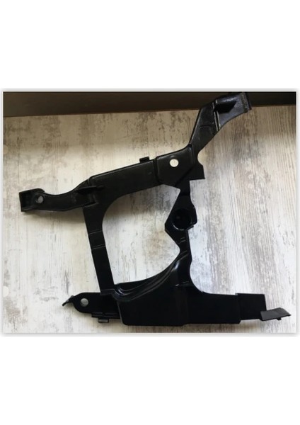 EKSANTRİK ALT KAPAĞI CLIO 3-MEGANE 2-3-FLUENCE-KANGOO 2-MODUS-TWNG-LOGAN-DUSTER-LODDY-DOKER K9K 135029443R-135024340R 135029658R 135024451R 8200958221