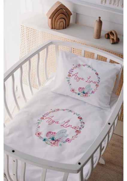 %100 Pamuk Saten Isme Özel Isimli Anne Yanı Beşik Nevresim Takımı Kelebek