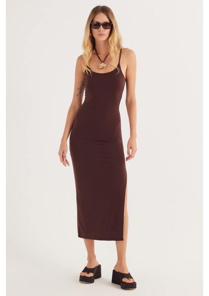 Kadın Slim Fit Dar Kesim Ince Askılı U Yaka Kahverengi Elbise fırsatları