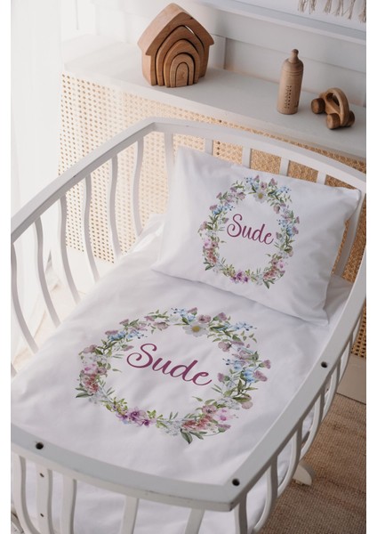 %100 Pamuk Saten Isme Özel Isimli Anne Yanı Beşik Nevresim Takımı Çiçek