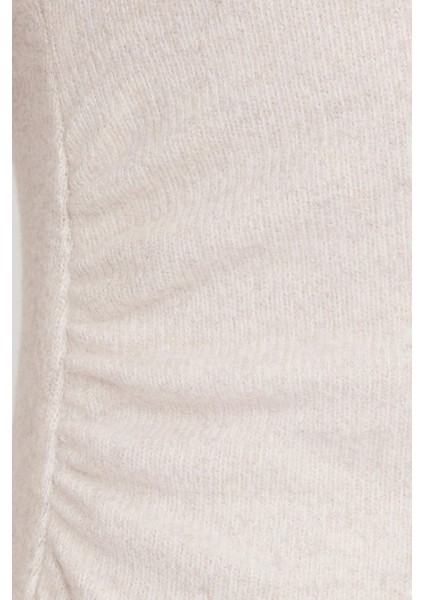 Kadın Slim Fit Dar Kesim Bisiklet Yaka Bej Elbise