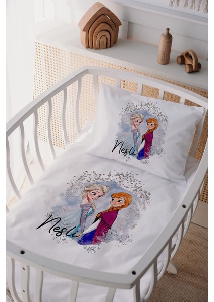 %100 Pamuk Saten Isme Özel Anne Yanı Beşik Nevresim Takımı Prensesler