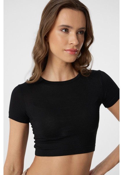 Siyah Basic Crop Kadın Top modelleri