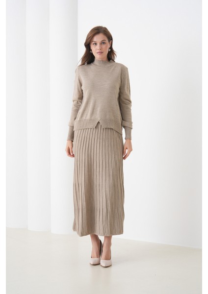 Kadın Pileli Etek Kazağı V Tasarım Tesettüre Uygun Örgü Triko Etek Kazak Takım modelleri