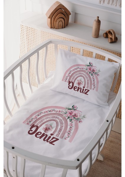 %100 Pamuk Saten Isme Özel Isimli Anne Yanı Beşik Nevresim Takımı Gökkuşağı