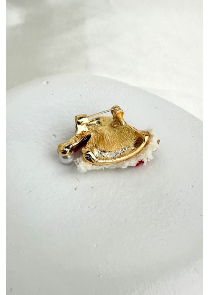 Yılbaşı Özel Inci Detay Kırmızı Tasarım Noel Şapka Broş (2cm) fiyatları