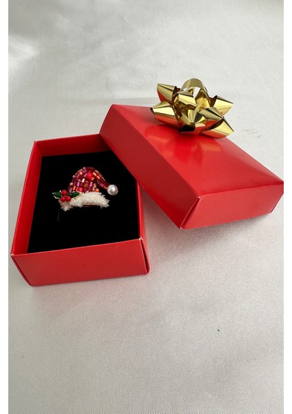 Yılbaşı Özel Inci Detay Kırmızı Tasarım Noel Şapka Broş (2cm) fırsatları