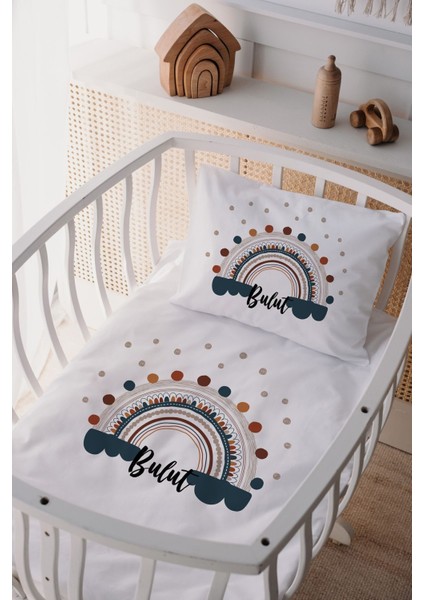 %100 Pamuk Saten Isme Özel Isimli Anne Yanı Beşik Nevresim Takımı Gökkuşağı