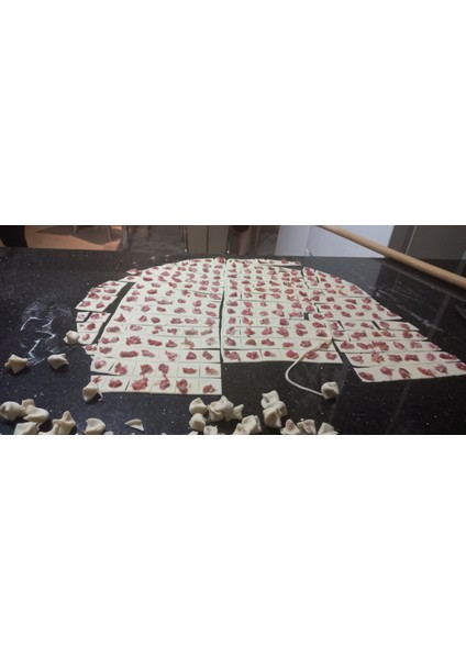 Mantı Ev Yapımı Bolkıymalı Lezzet Annemantısı Kalıtesinde fırsatları