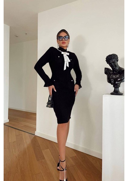 Kadın Broş ve Tül Detaylı Tüvit Kumaş Midi Elbise NBNC7027 fiyatları