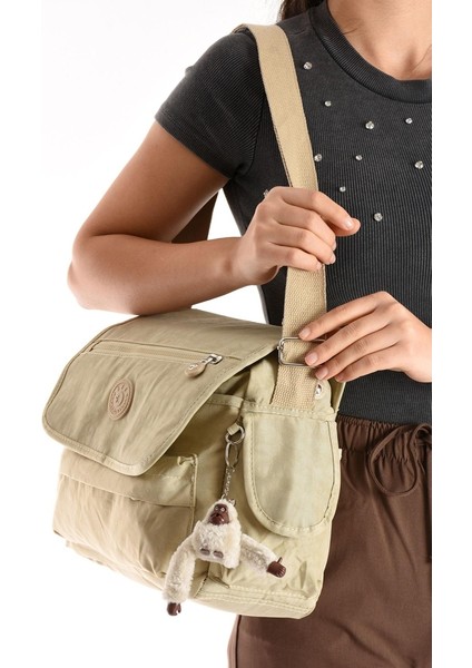 Lüks Figürlü Gösterişli Bol Bölmeli Çapraz Çanta fiyatları