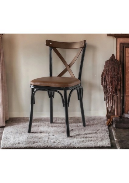 Metal Ayaklı Ahşap Sırt Mutfak Sandalyesi