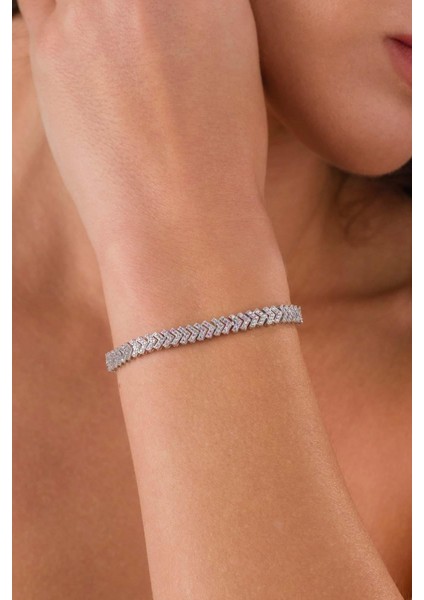 Pırlanta Montür Su Yolu Gümüş Bileklik fiyatları