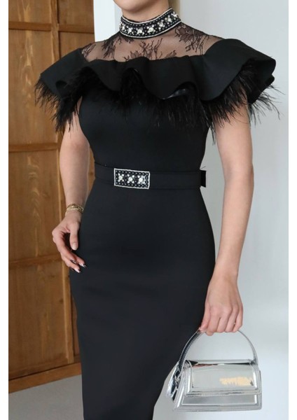 Kadın Dantel ve Tüy Detaylı Taş Kemerli Midi Tasarım Elbise NBNC2521 fiyatları