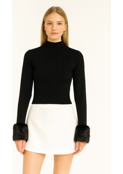 Kolları Tüy Detaylı Kadın Sandy Bluz