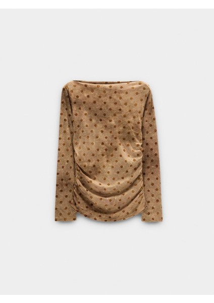 Kadife Efektli Puantiyeli Üst fırsatları