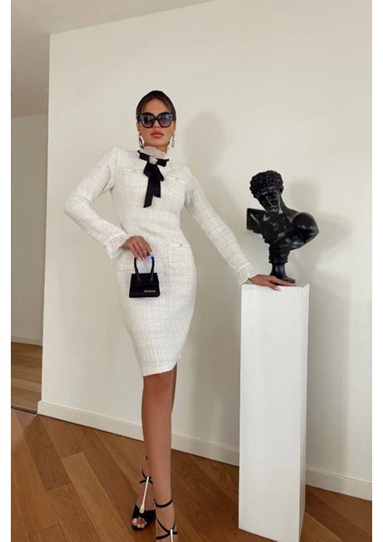 Kadın Broş ve Tül Detaylı Tüvit Kumaş Midi Elbise NBNC7027 fiyatları