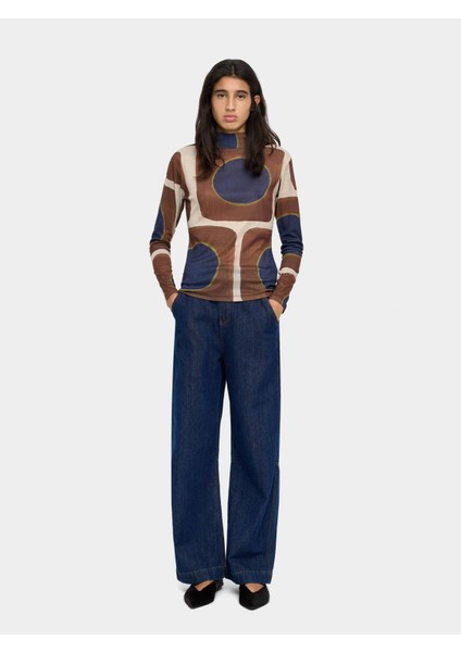 Yüksek Yakalı Desenli Üst