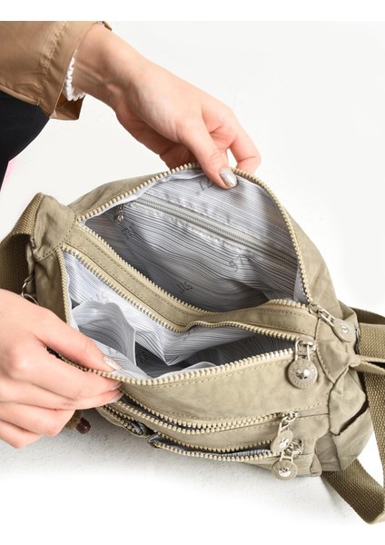 Lüks Figürlü Gösterişli Bol Bölmeli Çapraz Çanta modelleri