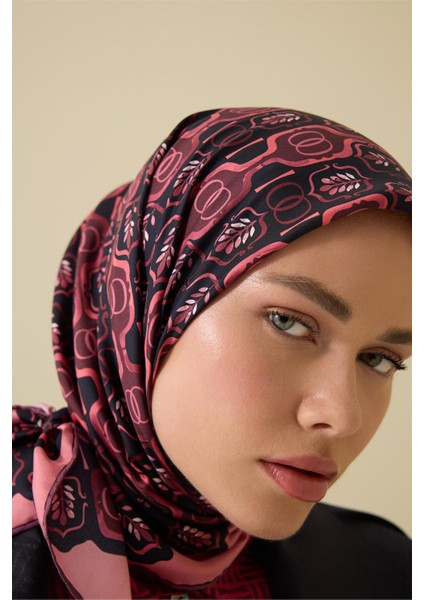 Girdap Bordo Tivil Ipek Eşarp 95X95