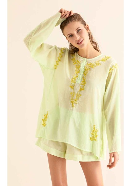 İşlemeli Açık Kadın Bluz Açık Yeşil Y9962104_436 fiyatları