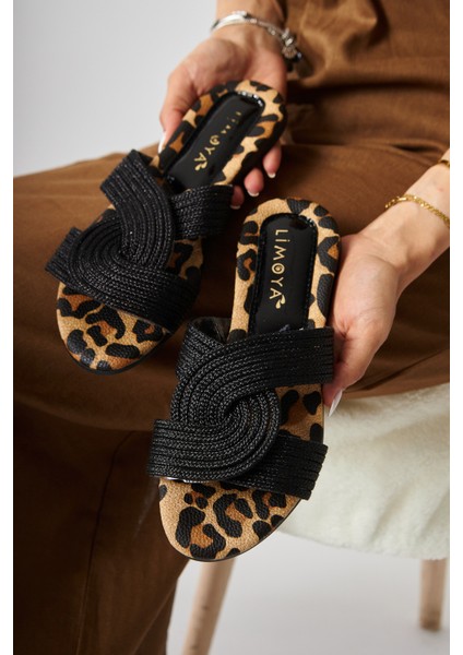 Nihaal Siyah Çapraz Bantlı Düz Taban Kadın Terlik fiyatları