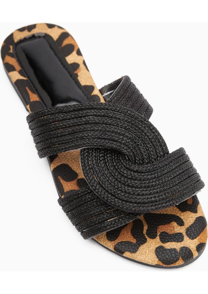 Nihaal Siyah Çapraz Bantlı Düz Taban Kadın Terlik modelleri