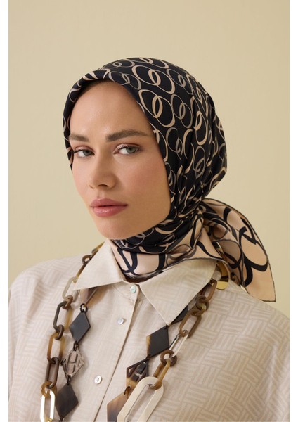 Noor Yolu 2 Siyah-Bej Tivil Ipek Eşarp 90X90