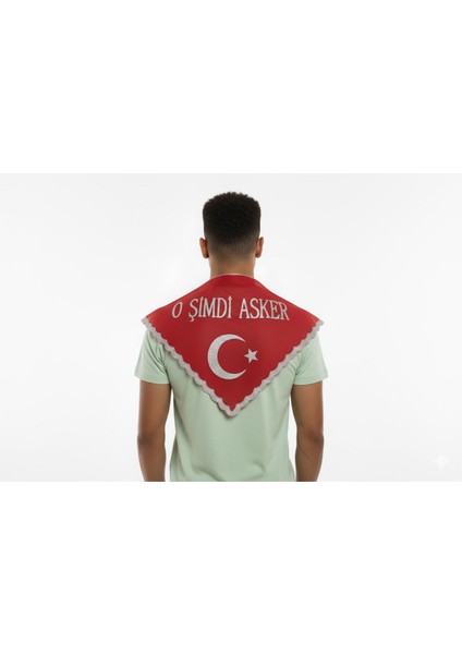 Asker Örtüsü Pullu ''o Şimdi Asker'' Yazılı Pullu, Eldivenli Kırmızı Renk (Üçgen Şeklinde)