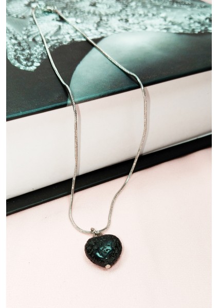 Lav Taşı Doğal Taşı Zincirli El Yapımı Kolye Uç: 1,5 cm Zincir: 20 cm Kutulu indirimleri