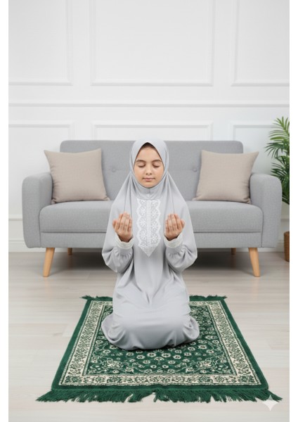 Kız Çocuk Düz Renk Dantelli Kendinden Kapşönlü Namaz Elbisesi