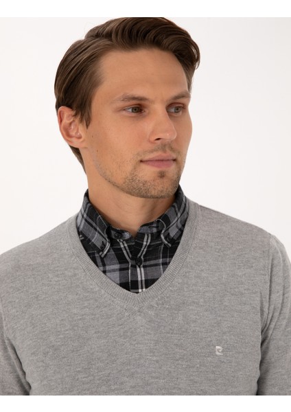 Erkek Açık Gri Melanj Slim Fit V Yaka Basic Triko Kazak 50314190-VR091 fiyatları