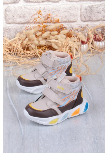 946.B25K.420 David Bej Rahat Hafif Işıklı Erkek Çocuk Bot modelleri