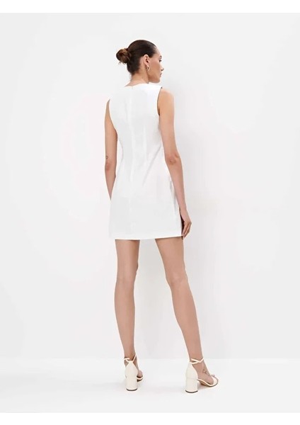 Scoby Bisiklet Yaka Kolsuz Desenli Uzun Boy Regular Fit Beyaz Renk Elbise fırsatları