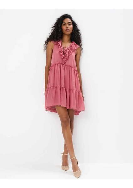 Marqi̇ Elbi̇se V-Yaka Sıfır Kol Diz Boy Regular Fit Pembe Renk Elbise