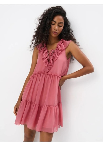 Marqi̇ Elbi̇se V-Yaka Sıfır Kol Diz Boy Regular Fit Pembe Renk Elbise fırsatları