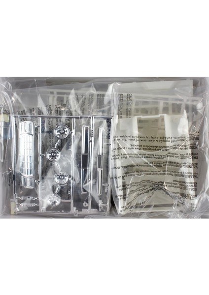 858 1/25 Ölçek, 1978 Ford Pickup Firestone Super Stones Kamyonet, Plastik Model Kiti fiyatları