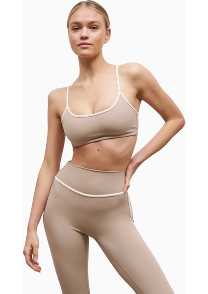 Base Contrast Trim Cami Bra Destekleyici Spor Sütyeni