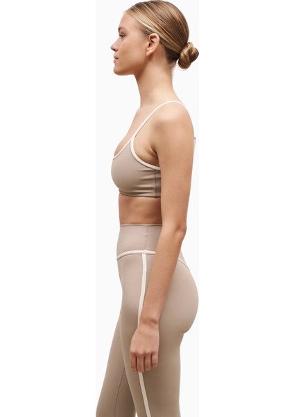Base Contrast Trim Cami Bra Destekleyici Spor Sütyeni indirimleri