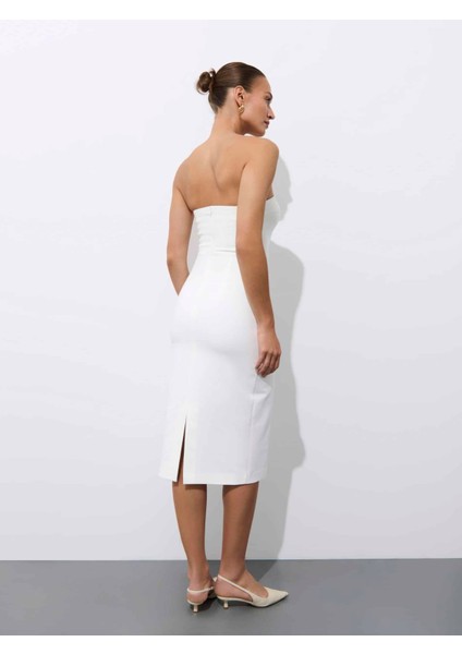 Lili Regular Fit Straplez Uzun Boy Beyaz Renk Elbise