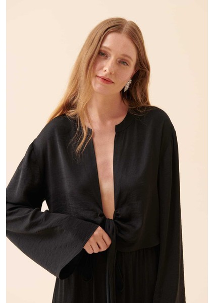 Dekolteli Bluz Siyah Y2313018_001 modelleri