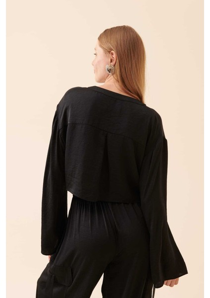Dekolteli Bluz Siyah Y2313018_001 fırsatları